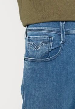 Replay ANBASS PANTS FOREVER - Jeansy Slim Fit - Medium Blue 9 Replay ANBASS PANTS FOREVER - Jeansy Slim Fit - Medium Blue -Sklep Odziezowy 04dbbc0d4fe54558baa560326e6c0847