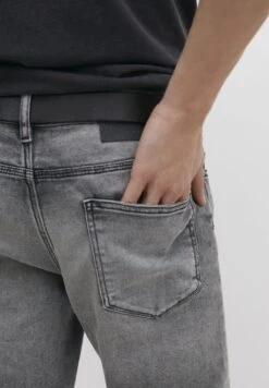 Ikks MIT KONTRASTIERENDEN ZIERNÄHTEN - Jeansy Straight Leg - Grey -Sklep Odziezowy 0823c289f6e04f63bef4c023abb2370d