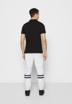 Ellesse MONTURA - Koszulka Polo - Black 10 Ellesse MONTURA - Koszulka Polo - Black -Sklep Odziezowy 0c63ffcd6ab64a6fad3450a0ceac1283