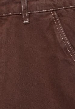 PULL & BEAR CARPENTER BERMUDA - Szorty Jeansowe - Dark Red 14 PULL & BEAR CARPENTER BERMUDA - Szorty Jeansowe - Dark Red -Sklep Odziezowy 1e9ac4923f5f420891f1d24cc11da303