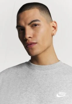 Nike Sportswear CLUB - Bluza - Dark Grey Heather/white -Sklep Odziezowy 20d05ceab94d49bfa374eaefec13dd30