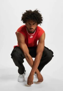 Top - Red -Sklep Odziezowy 2fad9f9aded04a72895551751b296c24