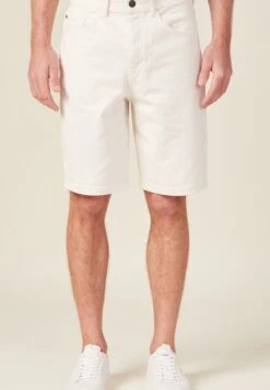 WEITE MIT 5 TASCHEN - Szorty Jeansowe - Denim Blanc