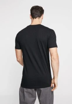 Mister Tee CAN'T TELL ME NOTHING TEE - T-shirt Z Nadrukiem - Black -Sklep Odziezowy 55868d66a6a54f88b34d1546740d9ac9