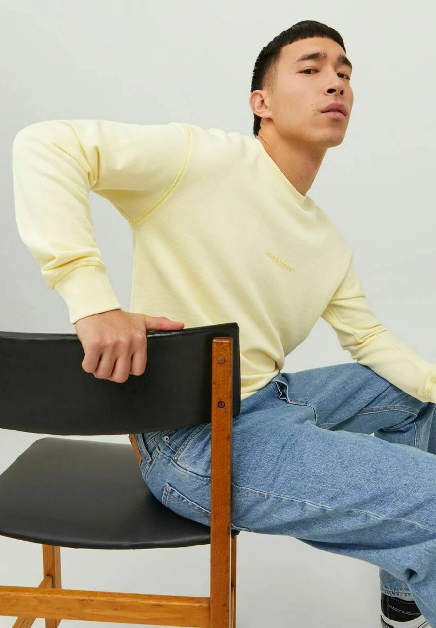 Jack & Jones CREW NECK - Bluza - Transparent Yellow 6 Jack & Jones CREW NECK - Bluza - Transparent Yellow - obrazek 6