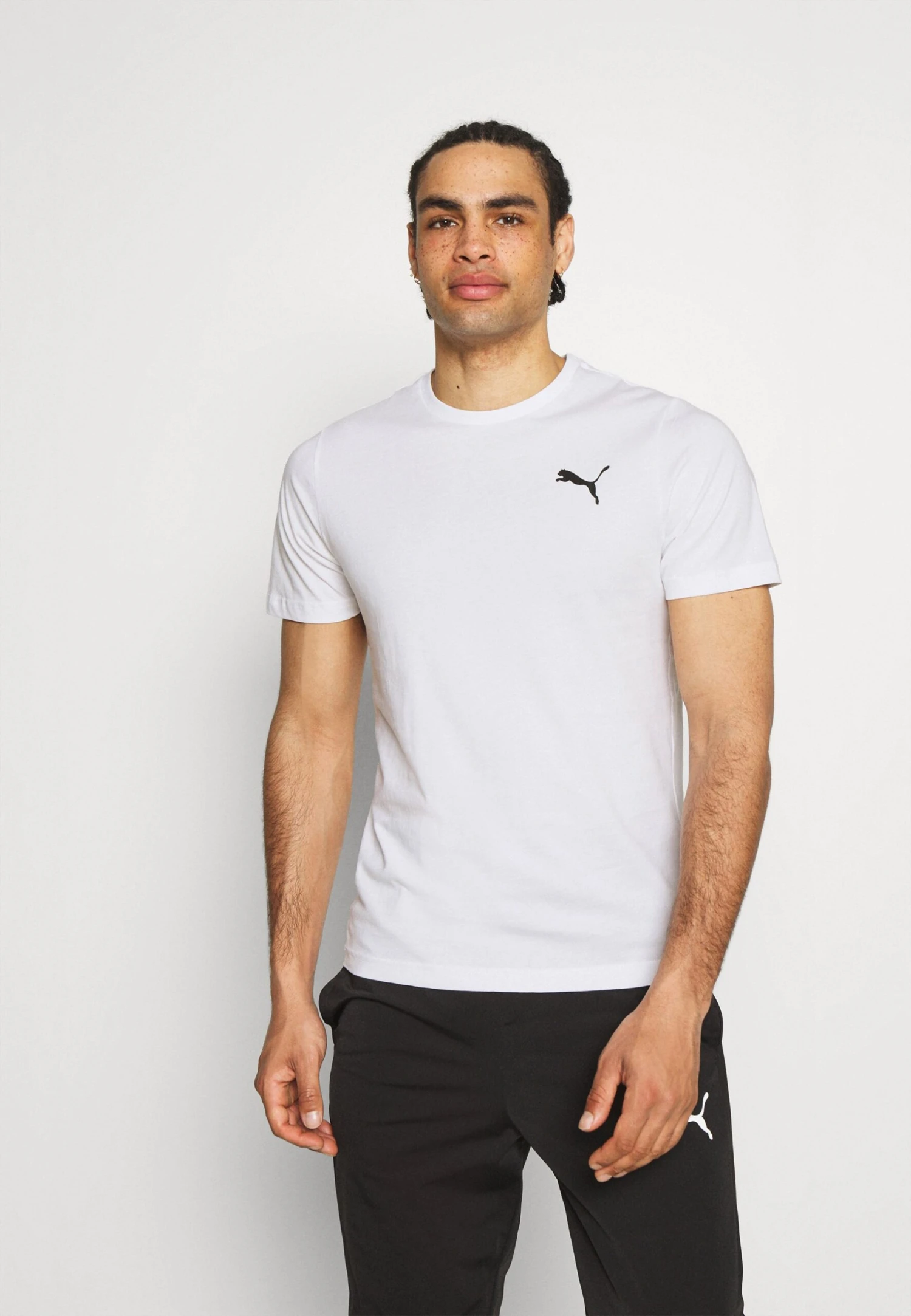Puma ESS SMALL LOGO TEE - T-shirt Basic - White 1 Puma ESS SMALL LOGO TEE - T-shirt Basic - White