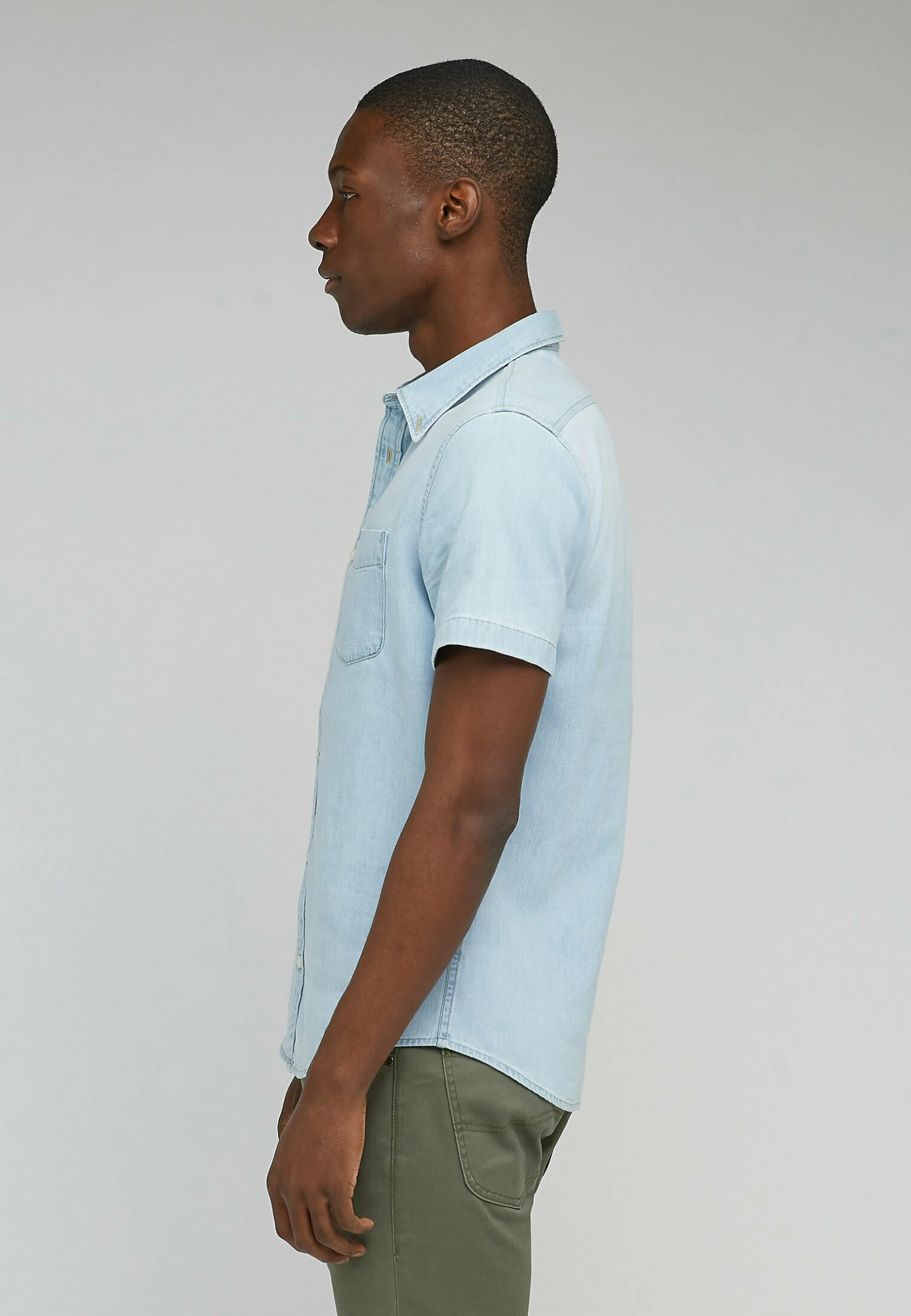 Lee BUTTON DOWN SS - Koszula - Blue Sky 4 Lee BUTTON DOWN SS - Koszula - Blue Sky - obrazek 4