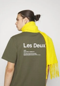 Les Deux BRODY - T-shirt Z Nadrukiem - Olive Night/white -Sklep Odziezowy 7cf175428006465fbcb8b668d0ead707