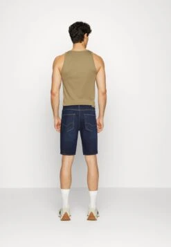 ESPRIT Szorty Jeansowe - Blue Dark Wash 6 ESPRIT Szorty Jeansowe - Blue Dark Wash -Sklep Odziezowy 7d547cbaf47d4c0ba502dc50ce534648