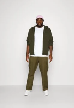 Sklep Odziezowy -Sklep Odziezowy 84b0567613024b86a179e6e4a0a088b4