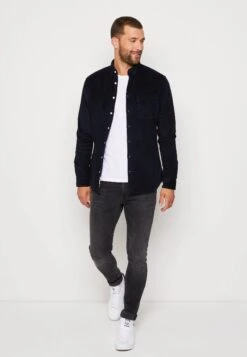 Kronstadt JOHAN CORDUROY SHIRT - Koszula - Navy -Sklep Odziezowy 871036cb7f6b42138801d8259e0e85f6