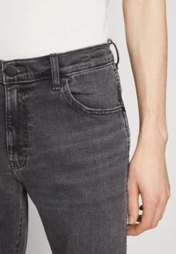 Wrangler LARSTON - Jeansy Slim Fit - Blackout -Sklep Odziezowy 8abcbd3722394dc3ba3a411fe92c0107