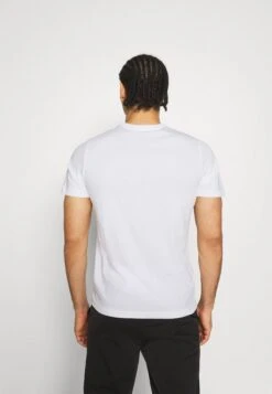 Puma ESS SMALL LOGO TEE - T-shirt Basic - White 9 Puma ESS SMALL LOGO TEE - T-shirt Basic - White -Sklep Odziezowy 8bea0a0ee6754b8c9de40be1b016149e