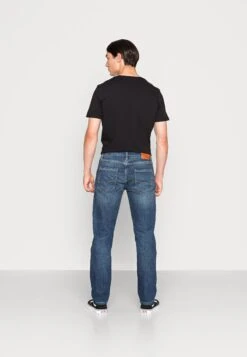 Jack & Jones JJIMIKE JJWOOD - Jeansy Straight Leg - Blue Denim 7 Jack & Jones JJIMIKE JJWOOD - Jeansy Straight Leg - Blue Denim -Sklep Odziezowy 8f39846f27e84e7bac068c4c302931ae