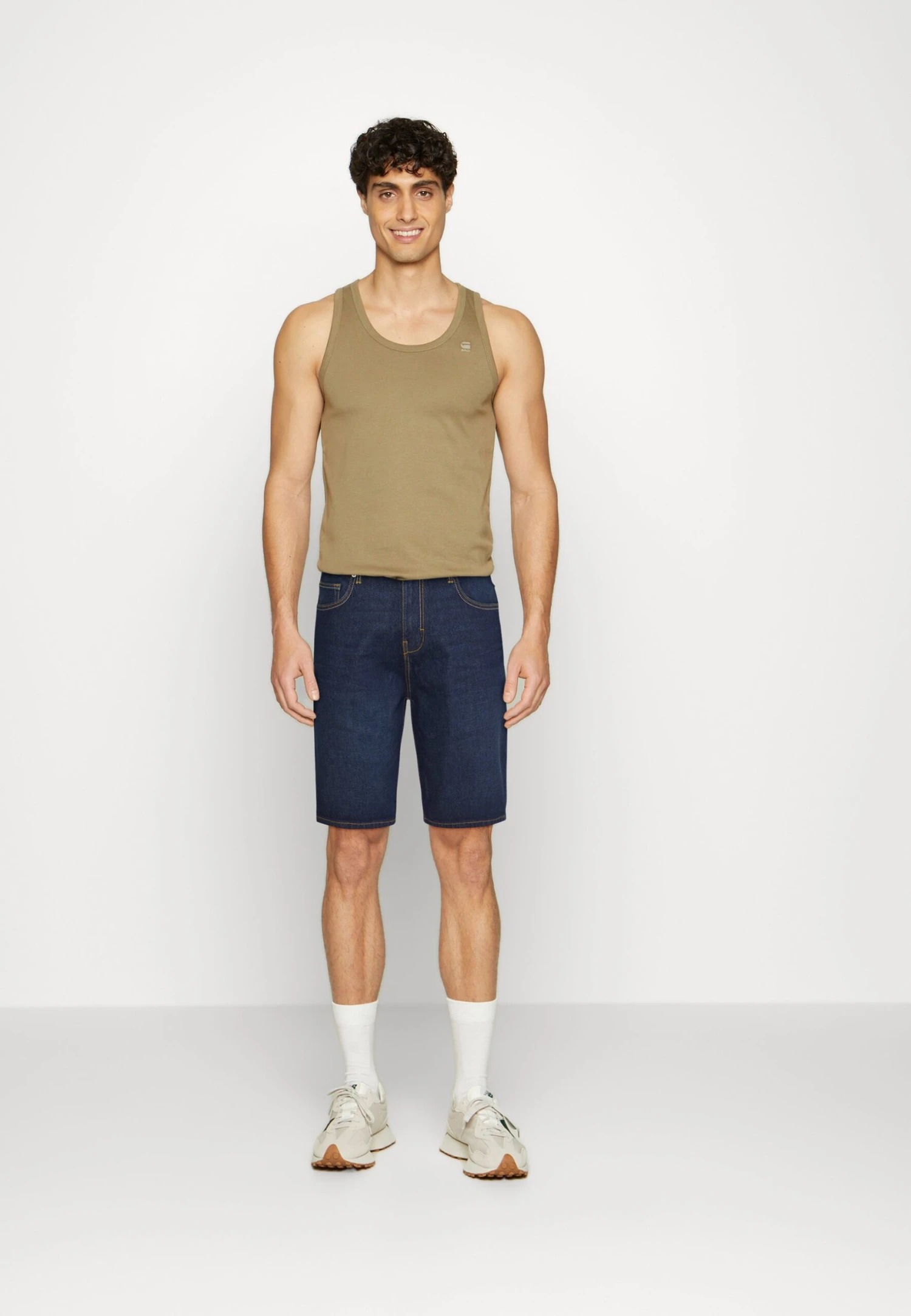 ESPRIT Szorty Jeansowe - Blue Dark Wash 2 ESPRIT Szorty Jeansowe - Blue Dark Wash - obrazek 2