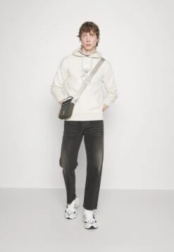 Sklep Odziezowy -Sklep Odziezowy a8bcdcb407c54542b7c49673a1ca0318