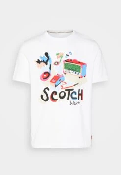 Scotch & Soda DAY TO NIGHT - T-shirt Z Nadrukiem - White -Sklep Odziezowy bdad95a40dec4b57937e13740ffbbf0b