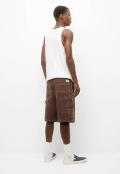 PULL & BEAR CARPENTER BERMUDA - Szorty Jeansowe - Dark Red 10 PULL & BEAR CARPENTER BERMUDA - Szorty Jeansowe - Dark Red -Sklep Odziezowy c0da0a05a0714abdbc8bef9d77e99982