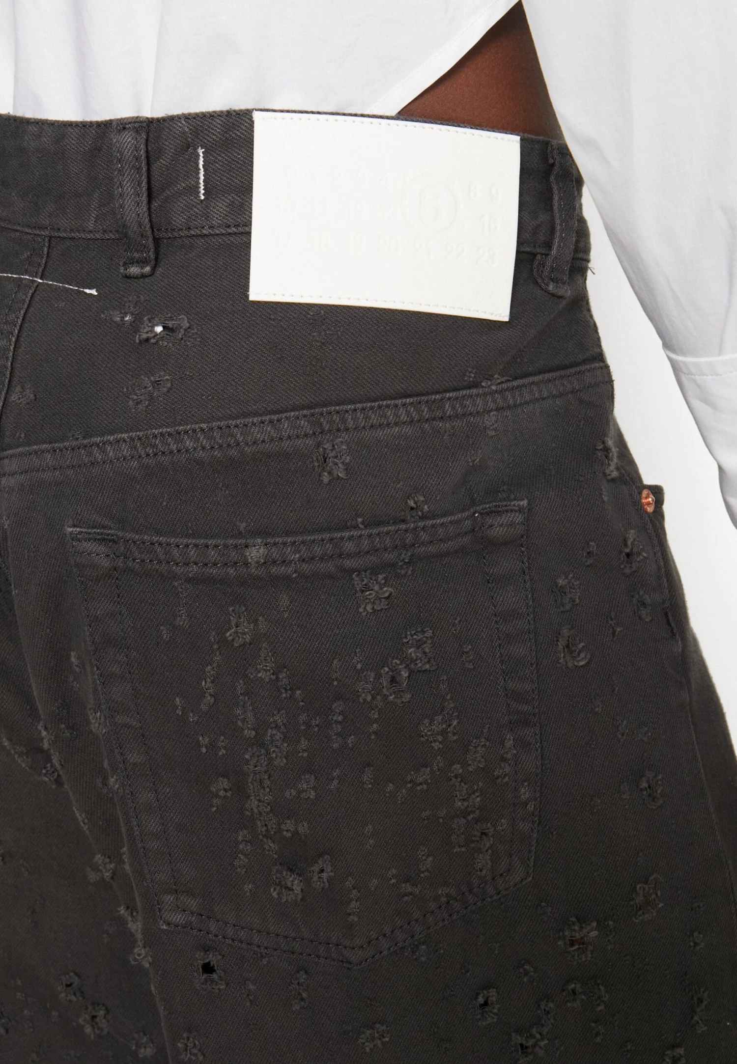 MM6 Maison Margiela PANTS 5 POCKETS - Jeansy Relaxed Fit - Black 7 MM6 Maison Margiela PANTS 5 POCKETS - Jeansy Relaxed Fit - Black - obrazek 7