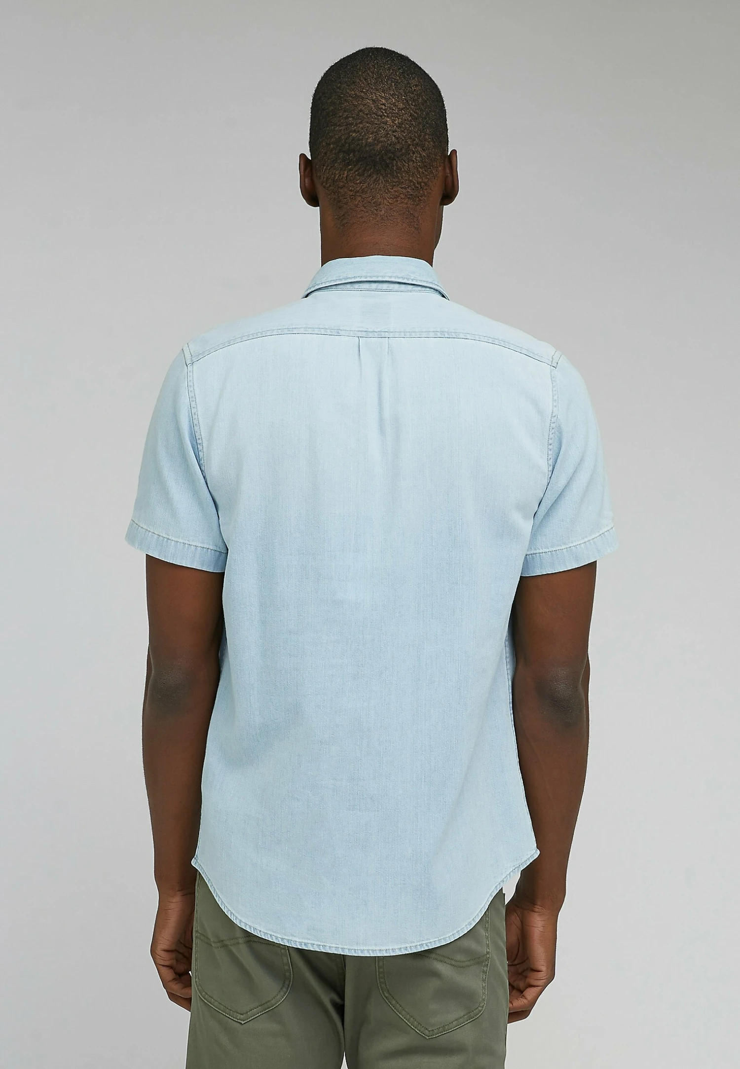 Lee BUTTON DOWN SS - Koszula - Blue Sky 2 Lee BUTTON DOWN SS - Koszula - Blue Sky - obrazek 2