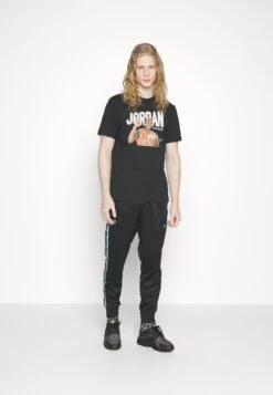 Jordan T-shirt Z Nadrukiem - Black/phantom -Sklep Odziezowy da892b74c3024ee393288ad58fc0beee