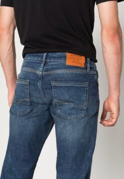 Jack & Jones JJIMIKE JJWOOD - Jeansy Straight Leg - Blue Denim 9 Jack & Jones JJIMIKE JJWOOD - Jeansy Straight Leg - Blue Denim -Sklep Odziezowy df67ae72d6e344e9bc82e9be33ee02ac