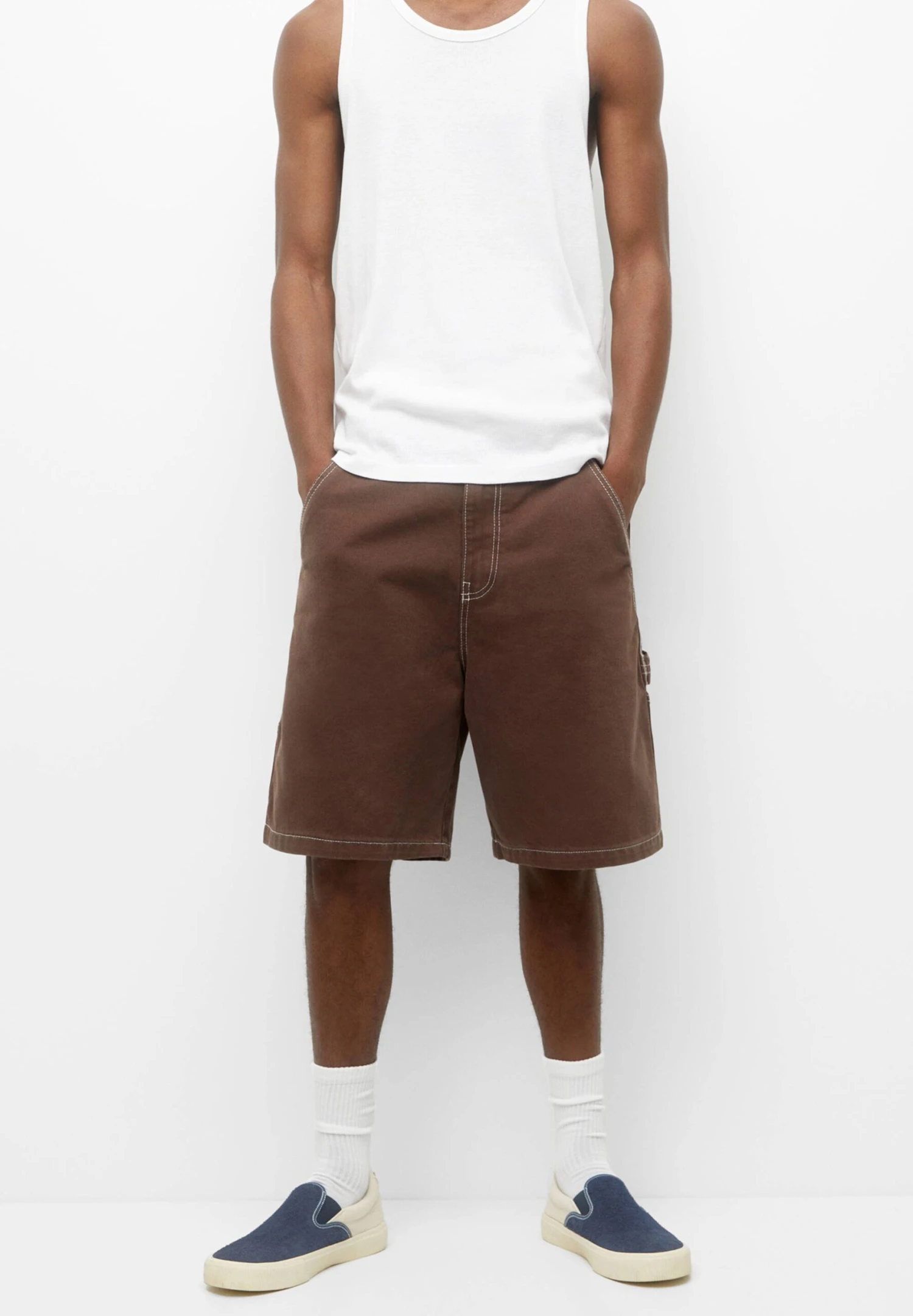 PULL & BEAR CARPENTER BERMUDA - Szorty Jeansowe - Dark Red 1 PULL & BEAR CARPENTER BERMUDA - Szorty Jeansowe - Dark Red