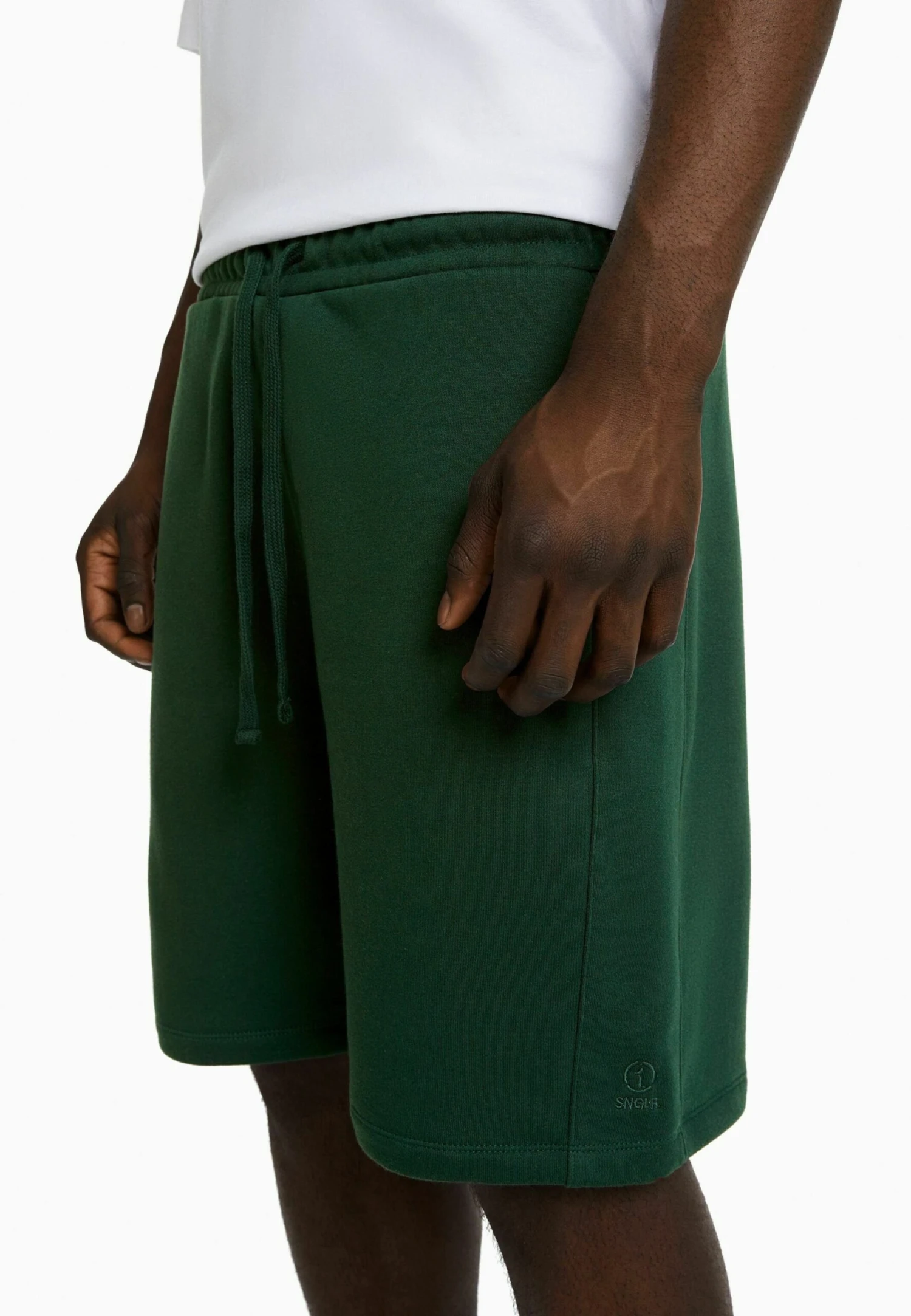 BERSHKA Szorty - Dark Green 4 BERSHKA Szorty - Dark Green - obrazek 4