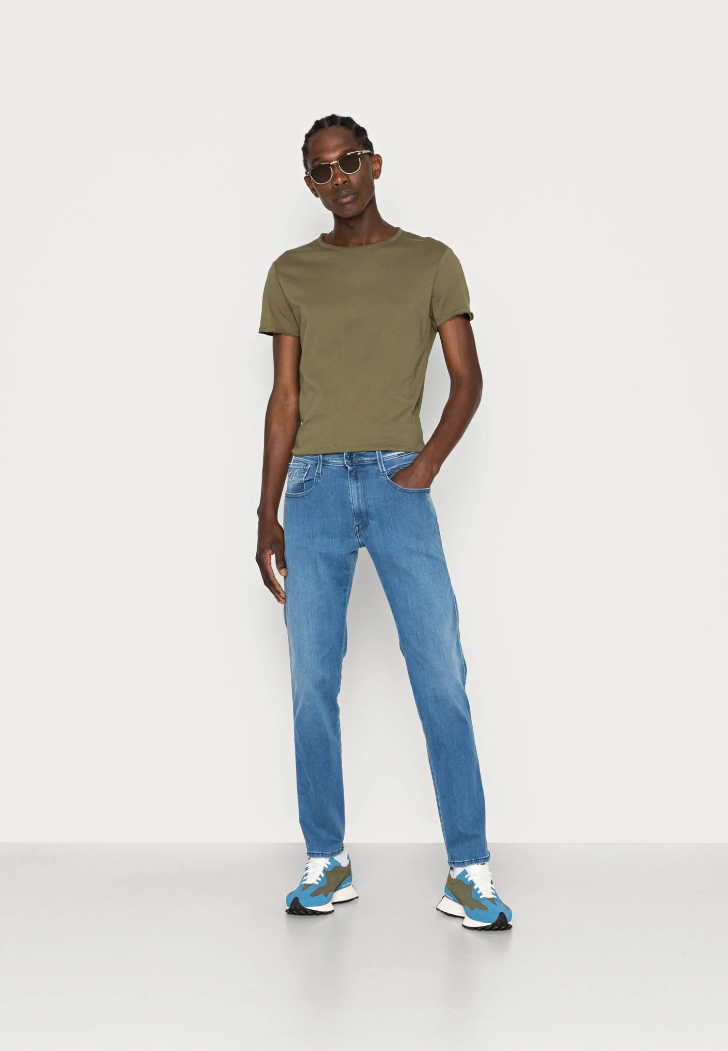Replay ANBASS PANTS FOREVER - Jeansy Slim Fit - Medium Blue 2 Replay ANBASS PANTS FOREVER - Jeansy Slim Fit - Medium Blue - obrazek 2