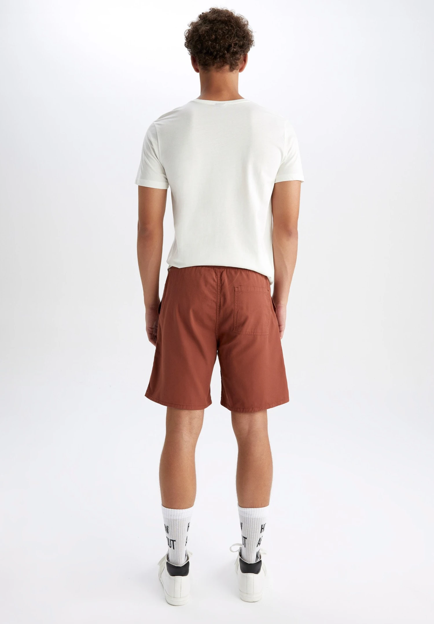 DeFacto RELAX FIT - Szorty - Brown 3 DeFacto RELAX FIT - Szorty - Brown - obrazek 3